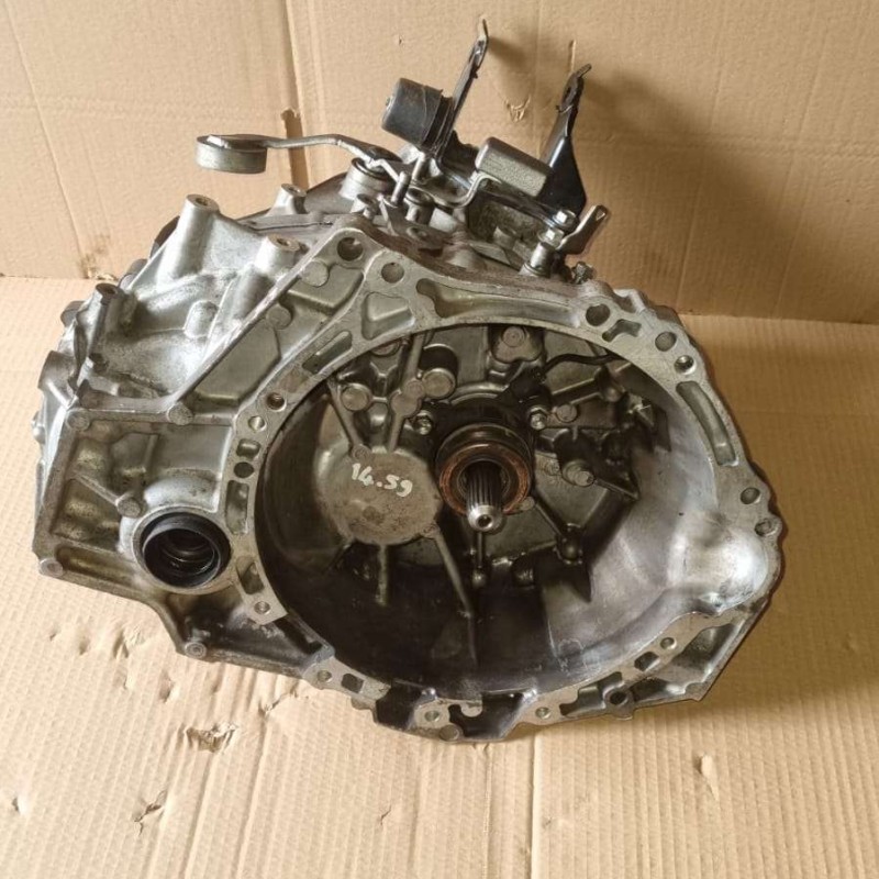 Toyota Corolla 1.6 6 İleri Şanzıman