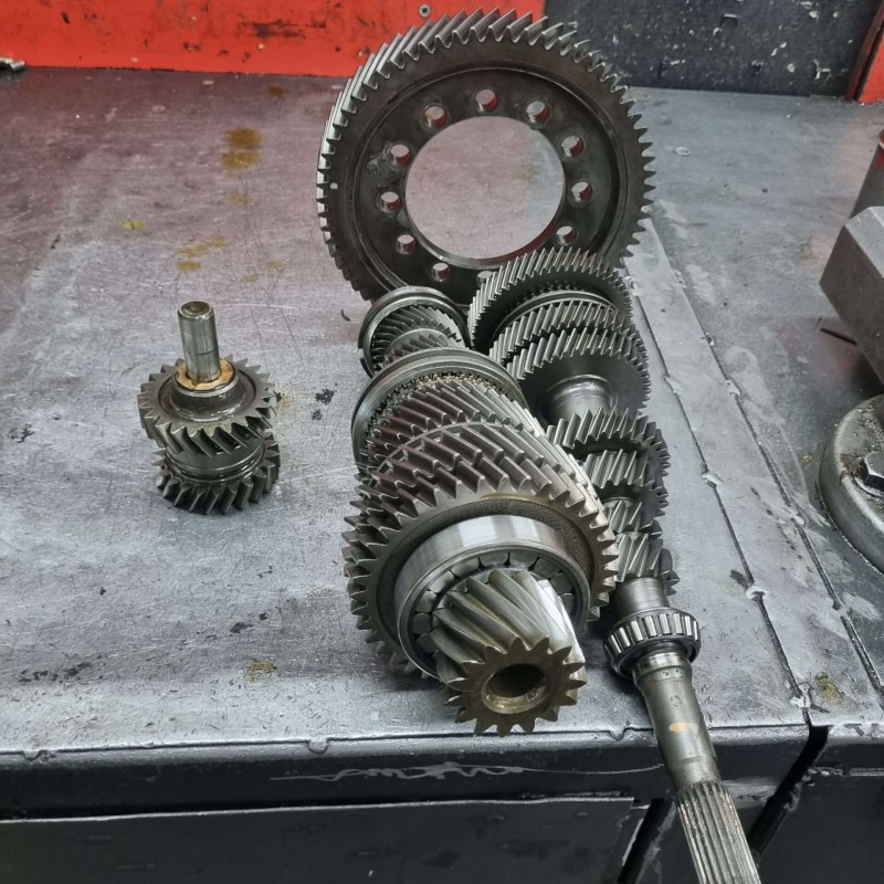 Peugeot Expert 2.0 Dizel 6 İleri Şanzıman Dişli Takım