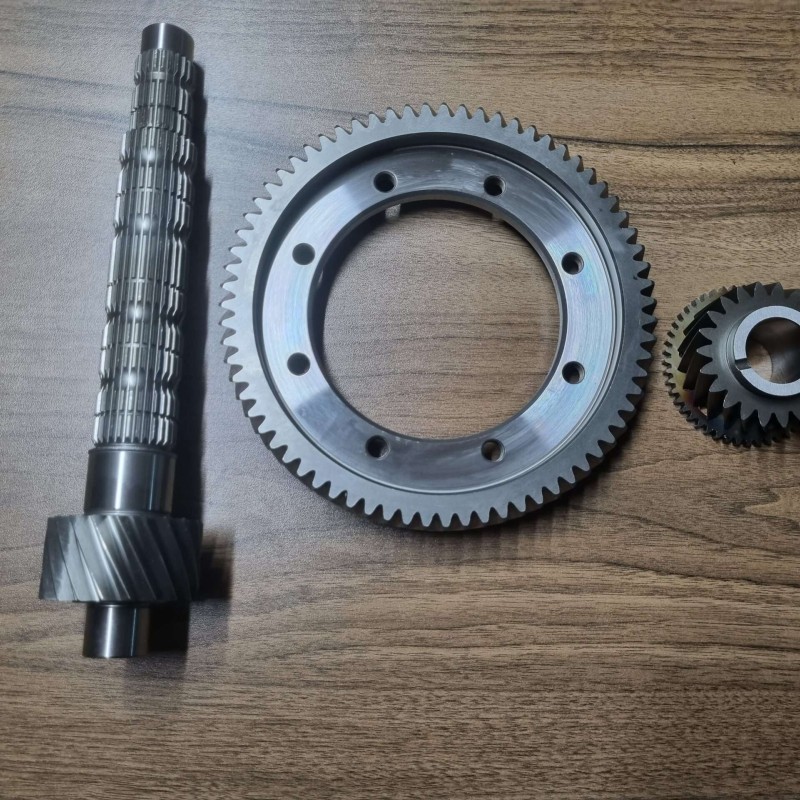 Ford Courier 1.5 -6 İleri Ayna Mahruti Takım