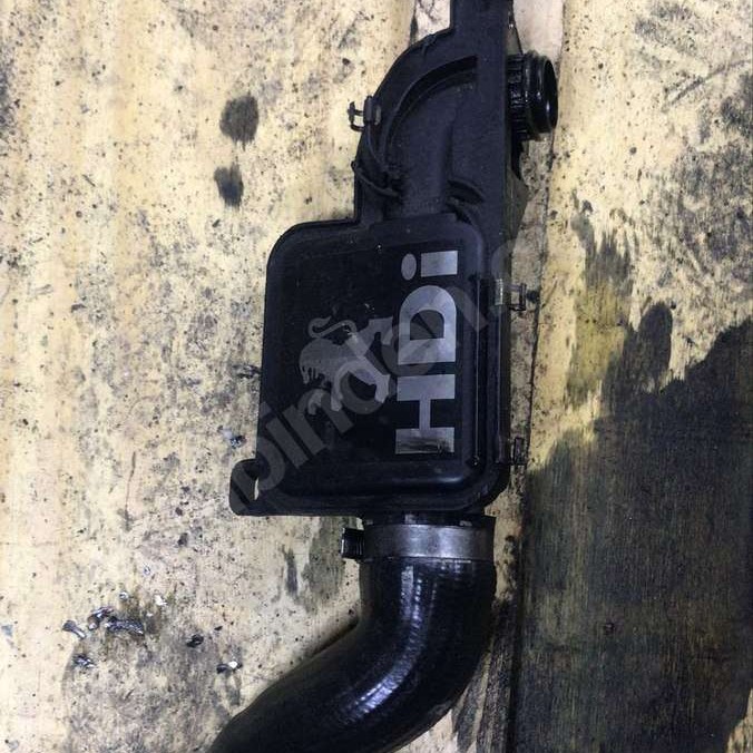 Ford Peugeot 1.4 Hava Hortumu 9650712480