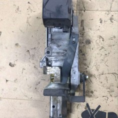 Laguna Direksiyon Alt Mili - 8200002220 Çıkma