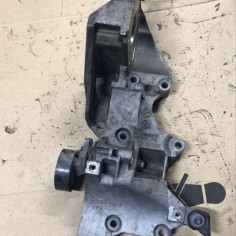 Seat Passat Caddy Golf Şarj Dinamo Ayaği Çıkma 03L903143