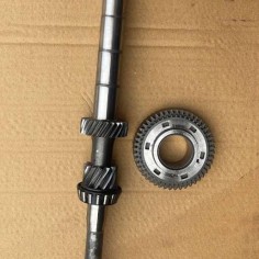 Ford Tourneo 6 İleri Prizdirek Mili Ve 2.Vites Dişli